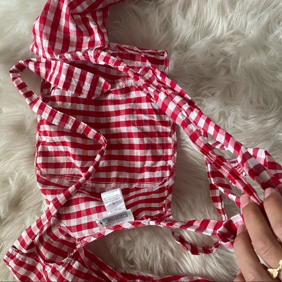 LF Backless Gingham Crop w Bell Sleeves & Ties - Picture 6 of 6